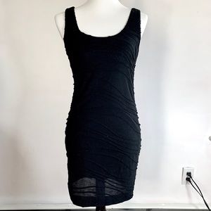 Black bodycon dress